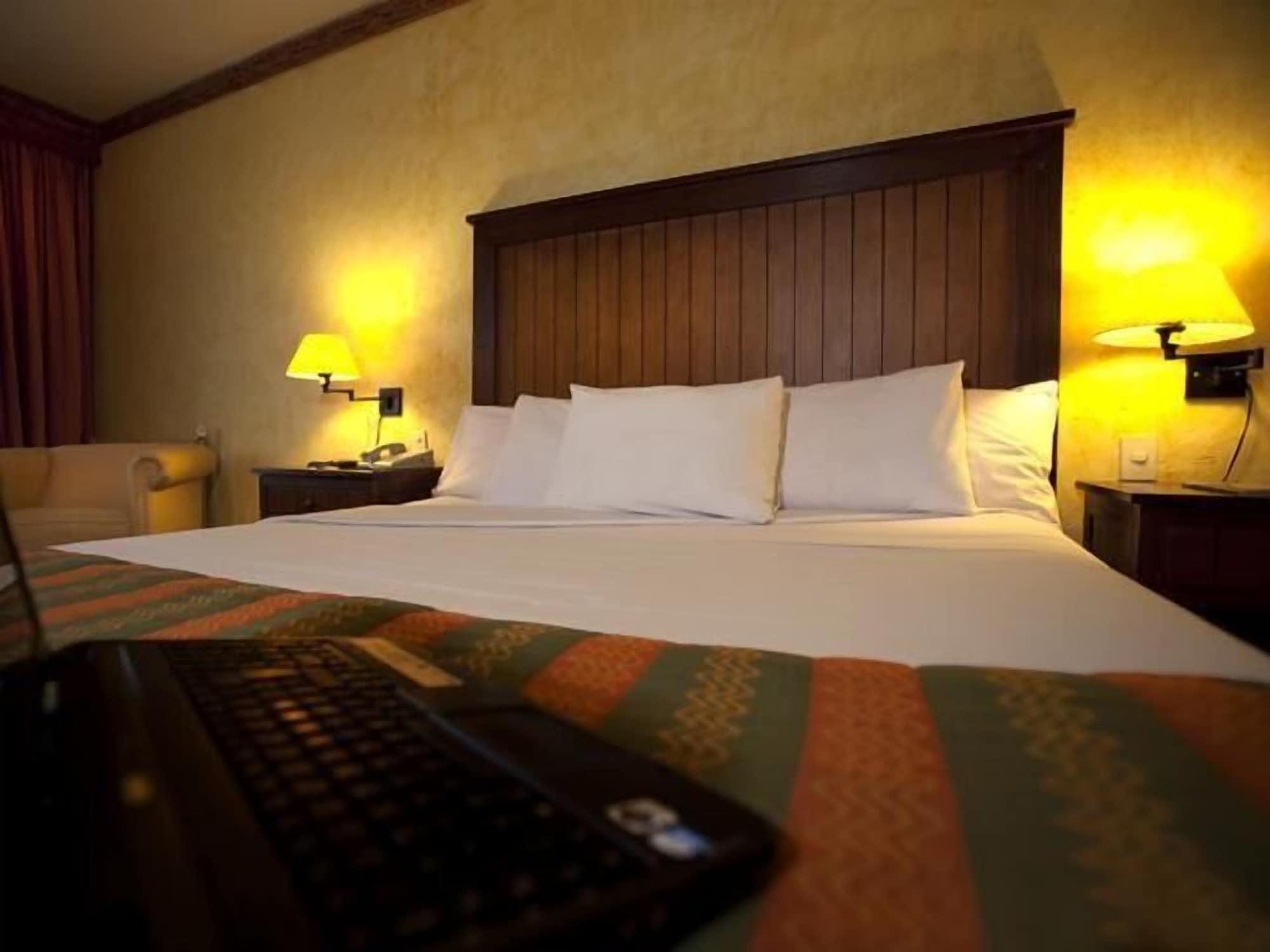 Park Hotel Calama Exterior photo