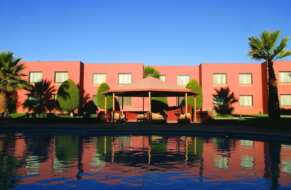 Park Hotel Calama Exterior photo