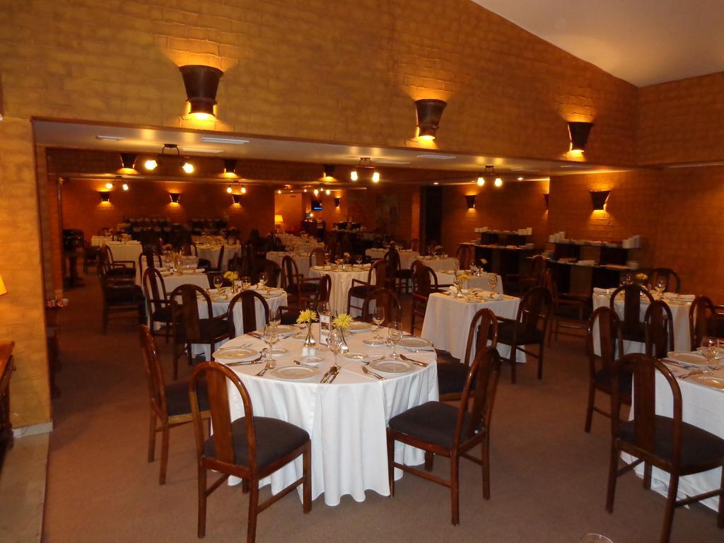 Park Hotel Calama Exterior photo